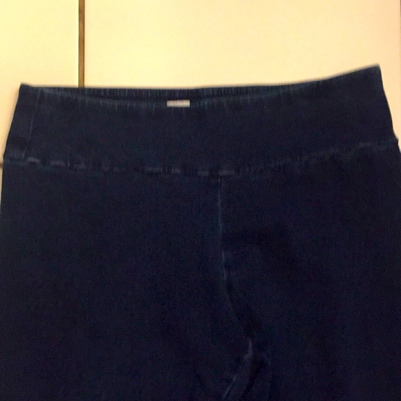 J JILL LADIES NAVY DENIM JEGGINGS -Size XSmall Petite - Picture 2 of 6
